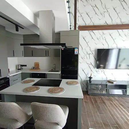 Loft One Bedroom With Shared Private Pool Aglantzia