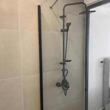 Loft One Bedroom With Shared Private Pool Apartment *