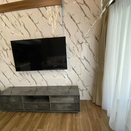 Loft One Bedroom With Shared Private Pool