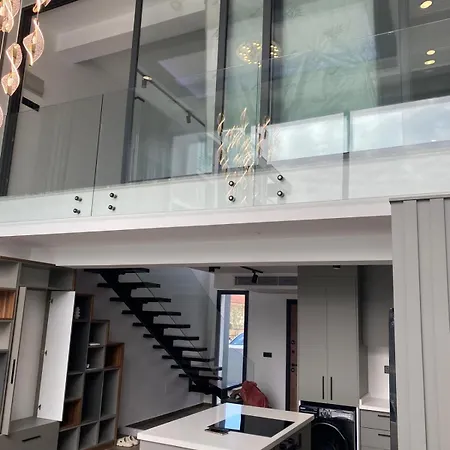 Loft One Bedroom With Shared Private Pool Lägenhet Aglantzia