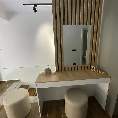 Loft One Bedroom With Shared Private Pool Apartment