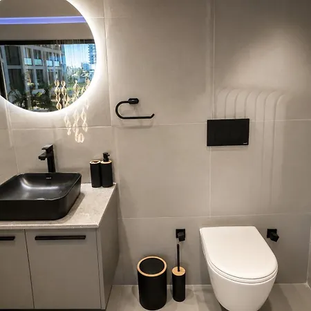 Loft One Bedroom With Shared Private Pool Apartment Aglantzia